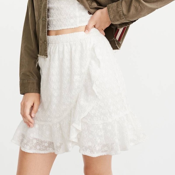 Abercrombie & Fitch Dresses & Skirts - Abercrombie | SKIRT Boho Wrap Front Lace Ruffle